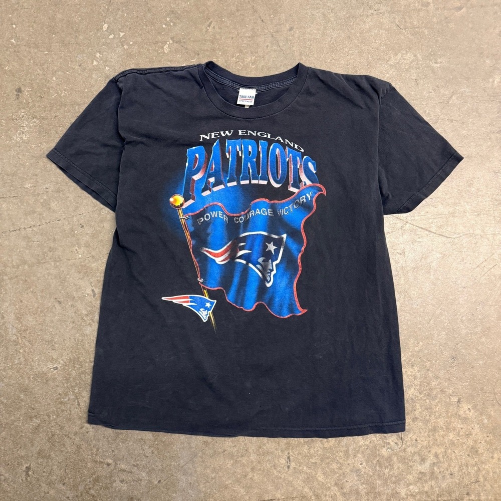 True Fan New England Patriots T‎ Shirt Mens XL Black Vintage Graphic NFL Tee
